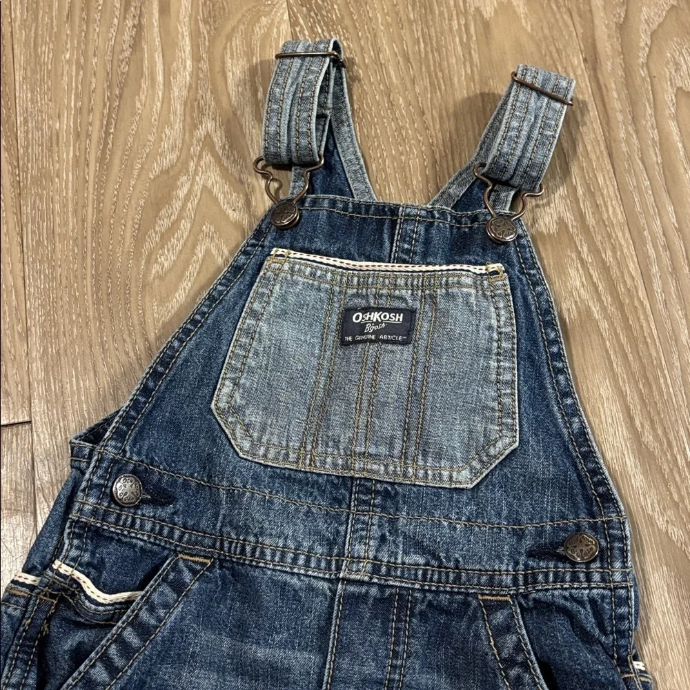 OshKosh B’gosh Vestbak Overall 100% Cotton. Size 24 Months | Classic | timeless